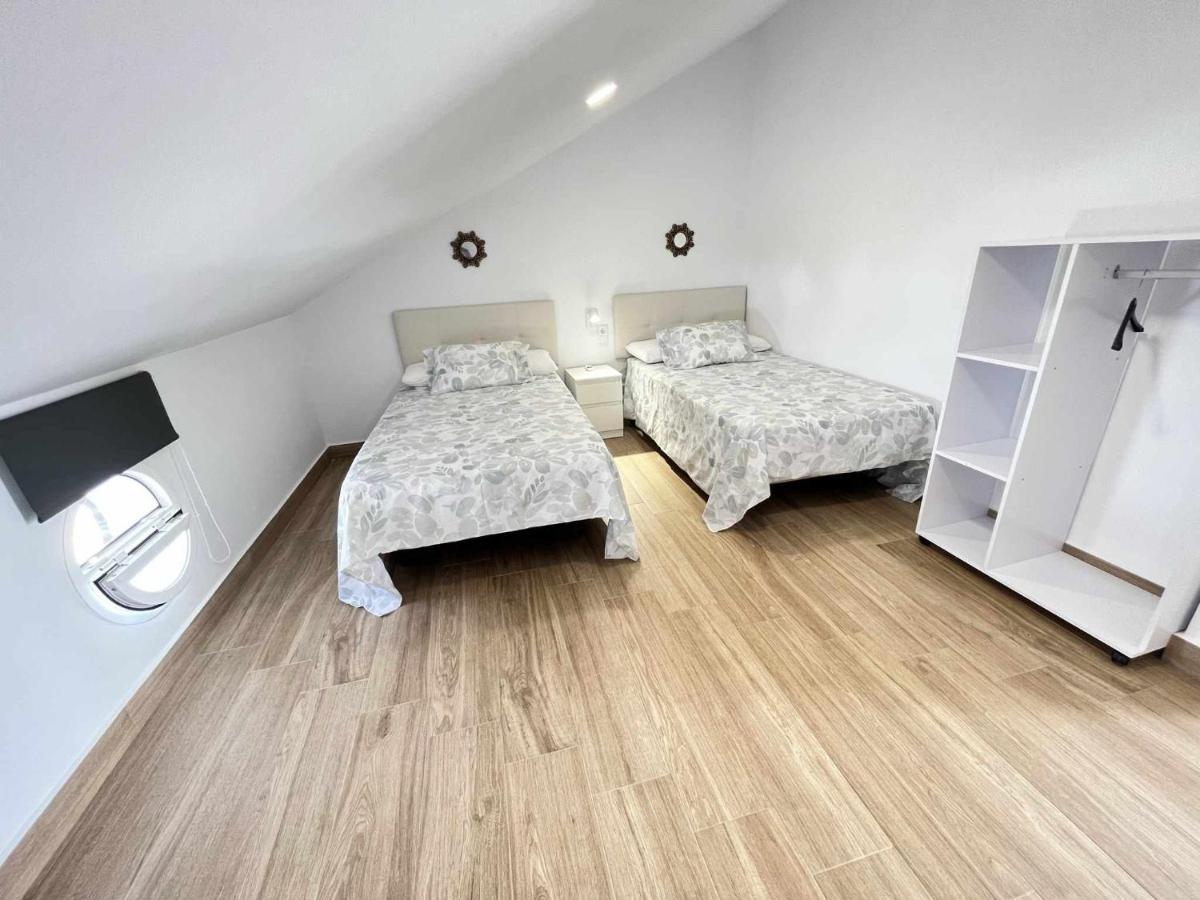 Apartamentos Sol De Алгодоналес Екстериор снимка